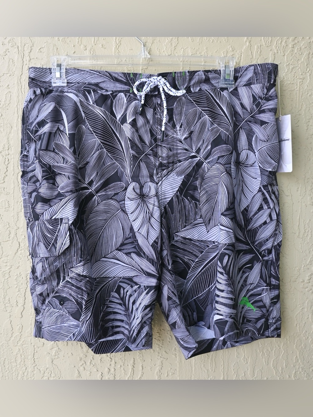Tommy Bahama Men’s Baja Island Botanical Swim Board Shorts UPF 30 in Black